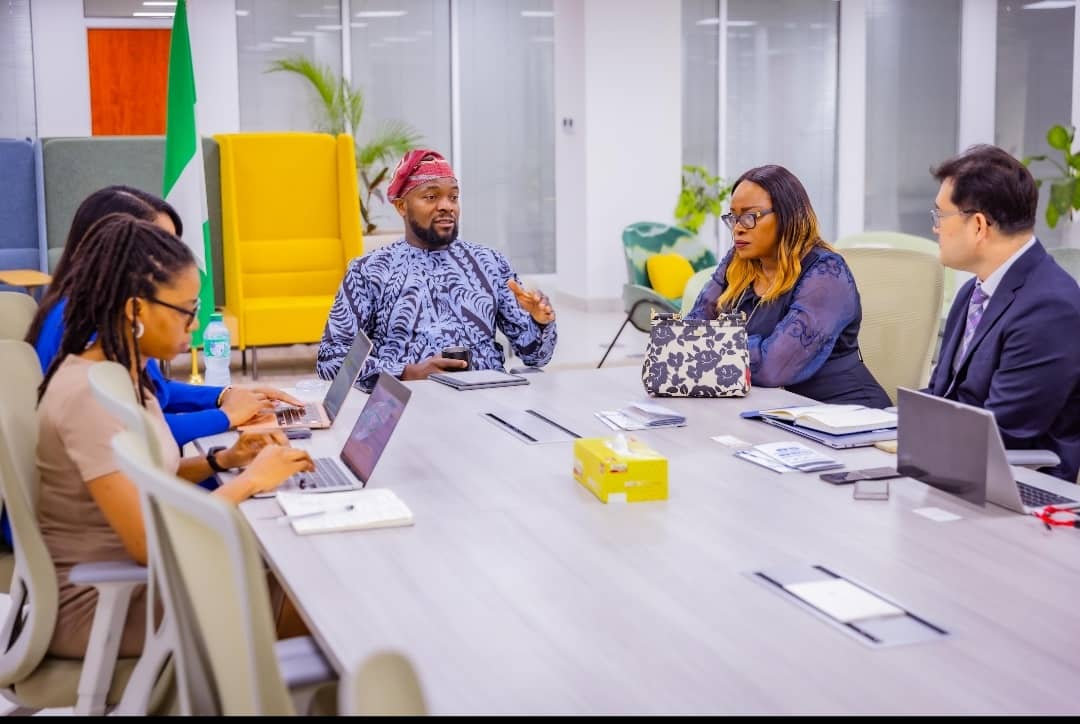 In the center: Honourable Minister of Communication and Digital Economy Dr. Bosun Tijani PDBI representative Ms. Viola Askia-Usoro and other guests during the courtesy call to the Minister.